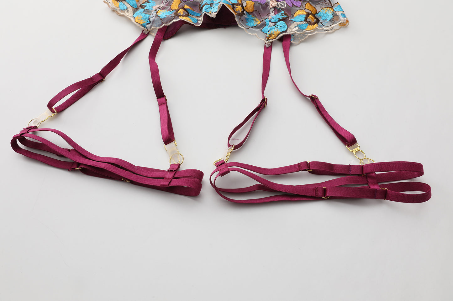 Elegant Pansy Blooms Floral Lace 3-Piece Lingerie Set