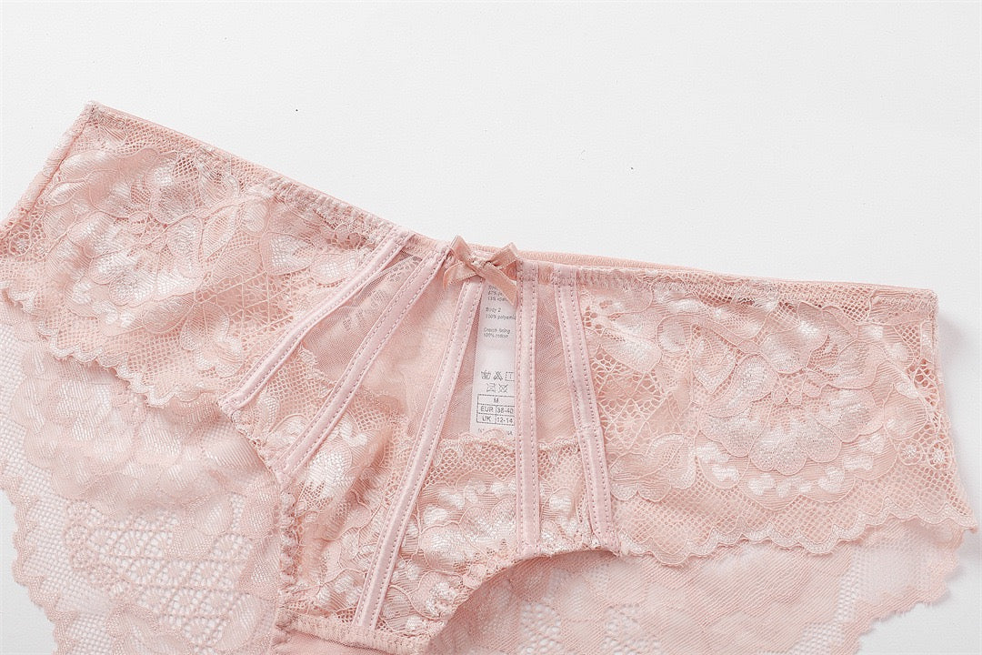 Fleur Amour Lingerie Set