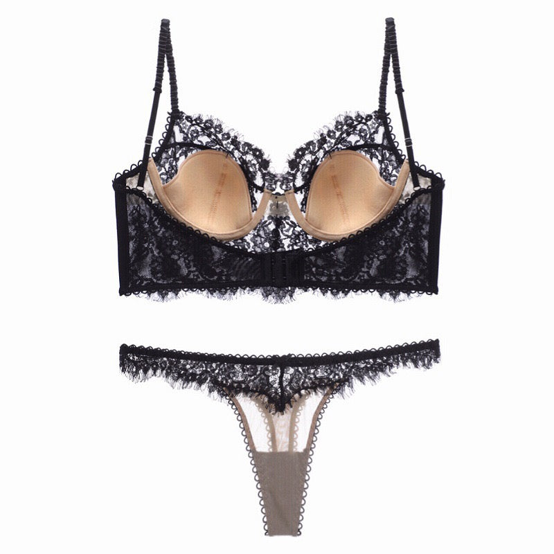 Lacey Noir Lingerie Set