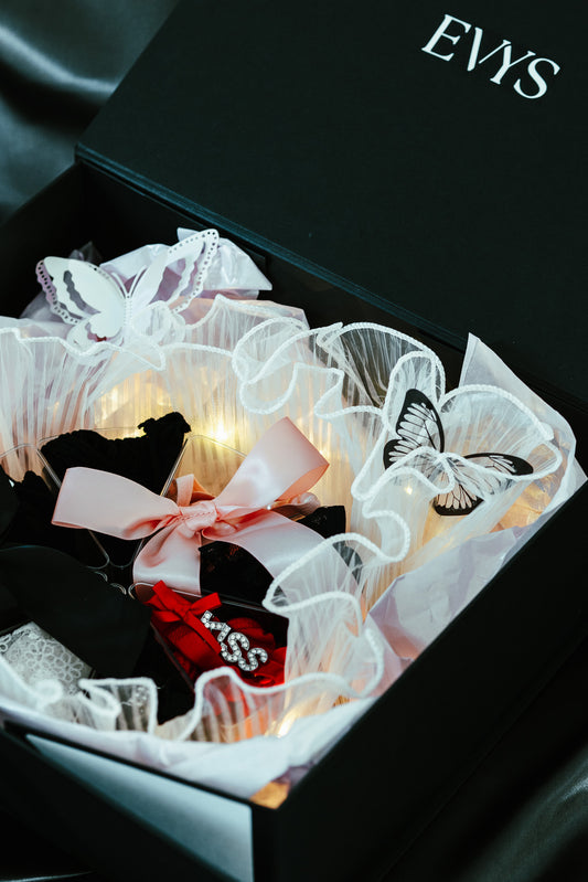 Lingerie gift set for girls 