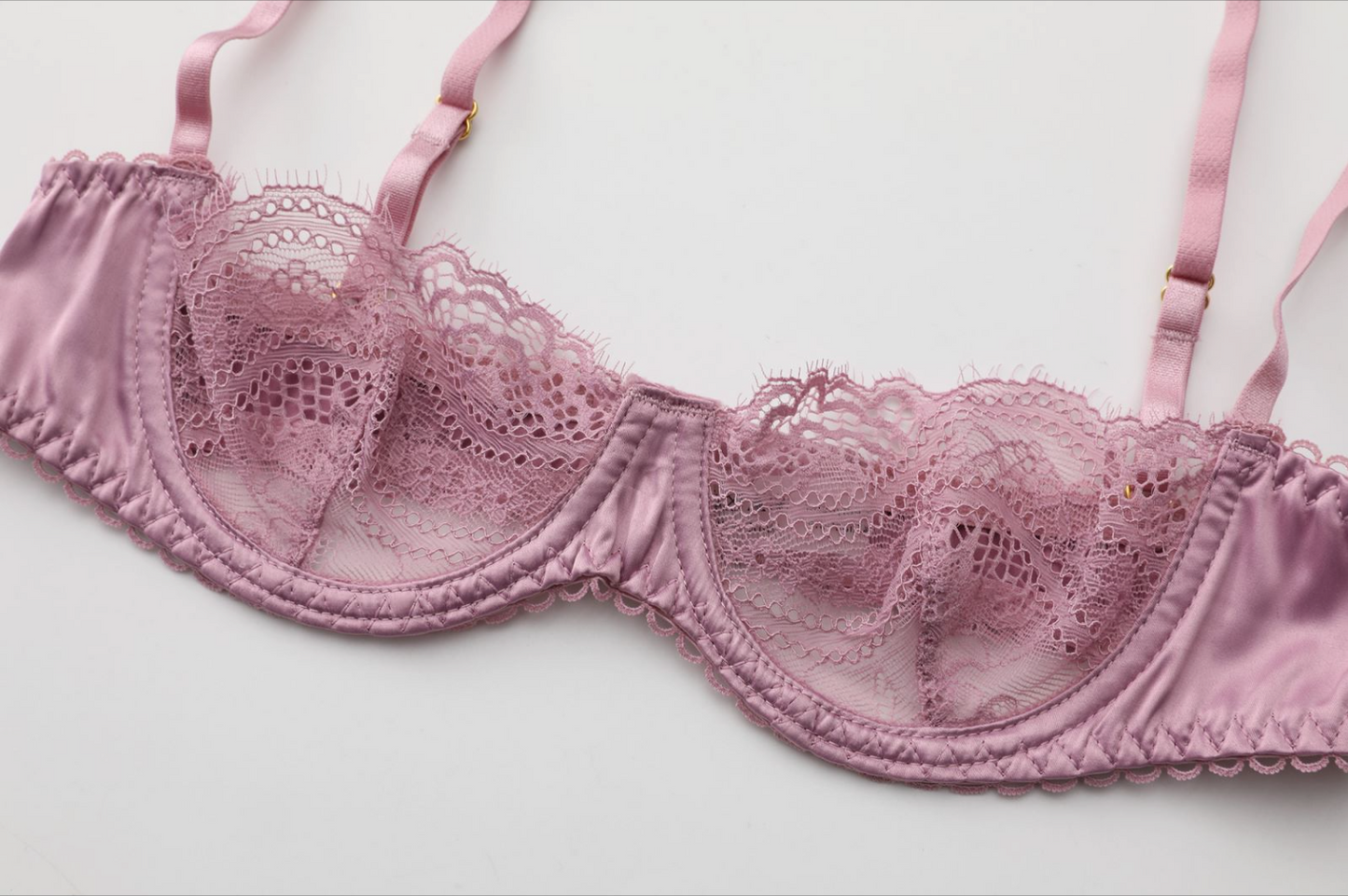 Enchanting Rose Lace Delight Lingerie Set - EVYS Lingerie